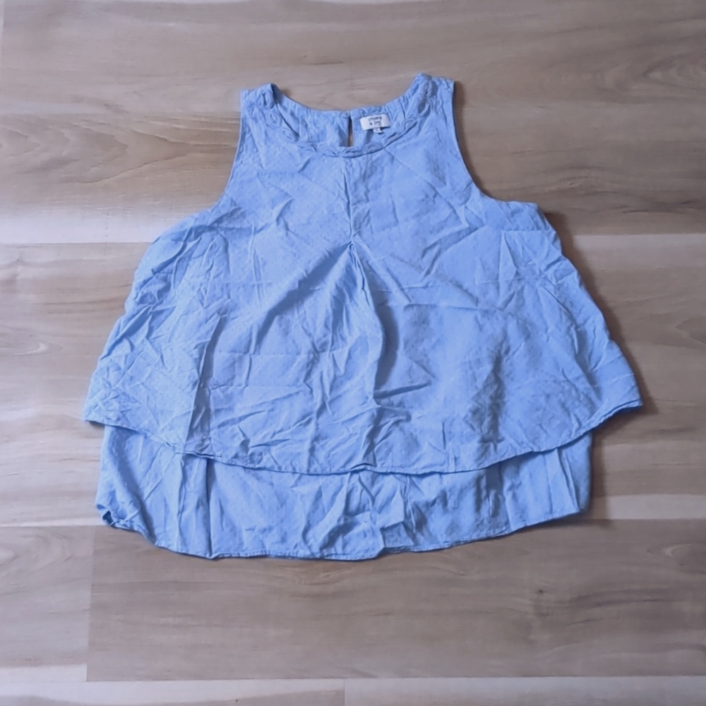Crown & Ivy woman's large shirt